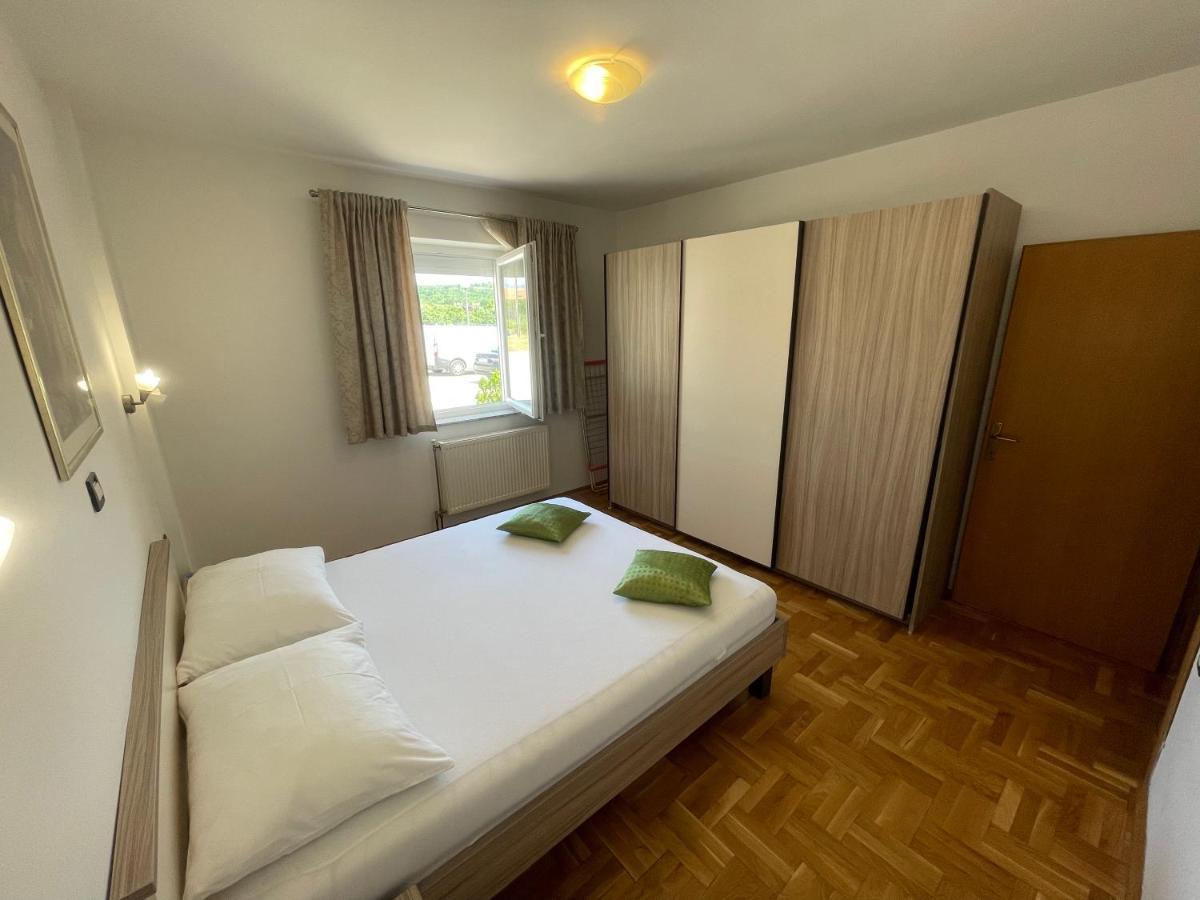 Apartments Duje Ribnica Оброваць Екстер'єр фото