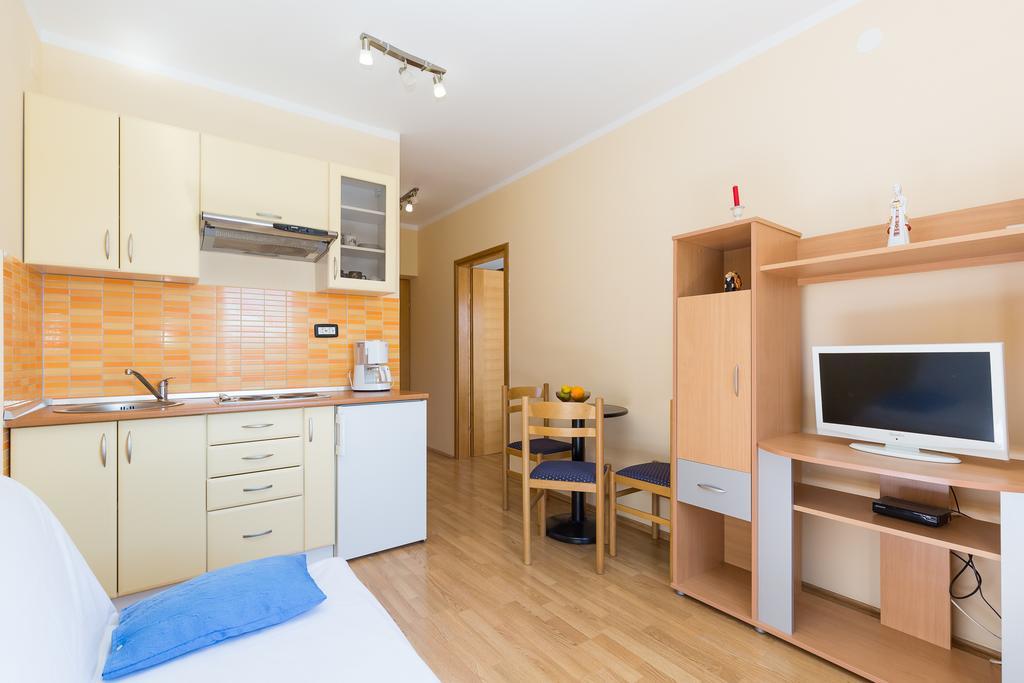 Apartments Duje Ribnica Оброваць Екстер'єр фото