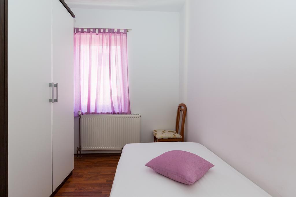 Apartments Duje Ribnica Оброваць Екстер'єр фото